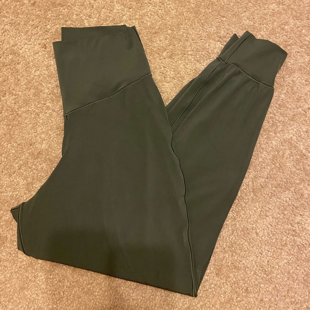 Olive leggings